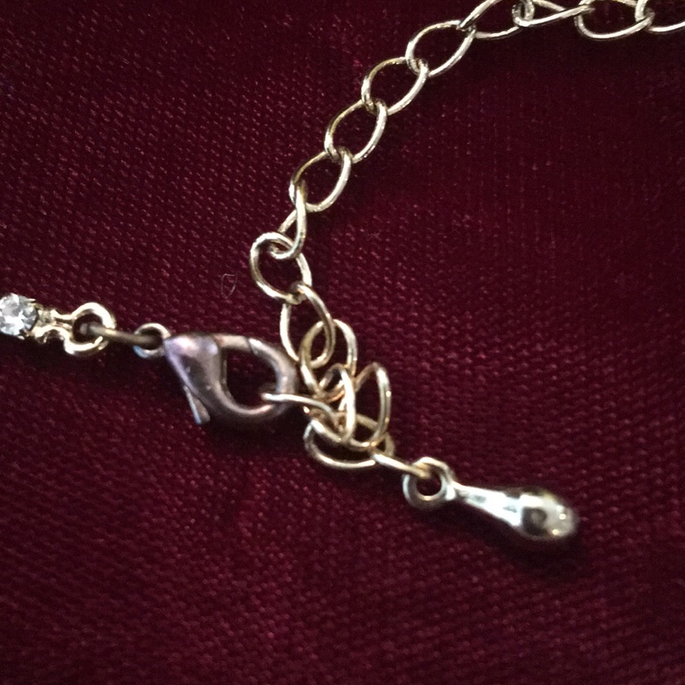 Night out Necklace - Picture 5 of 6
